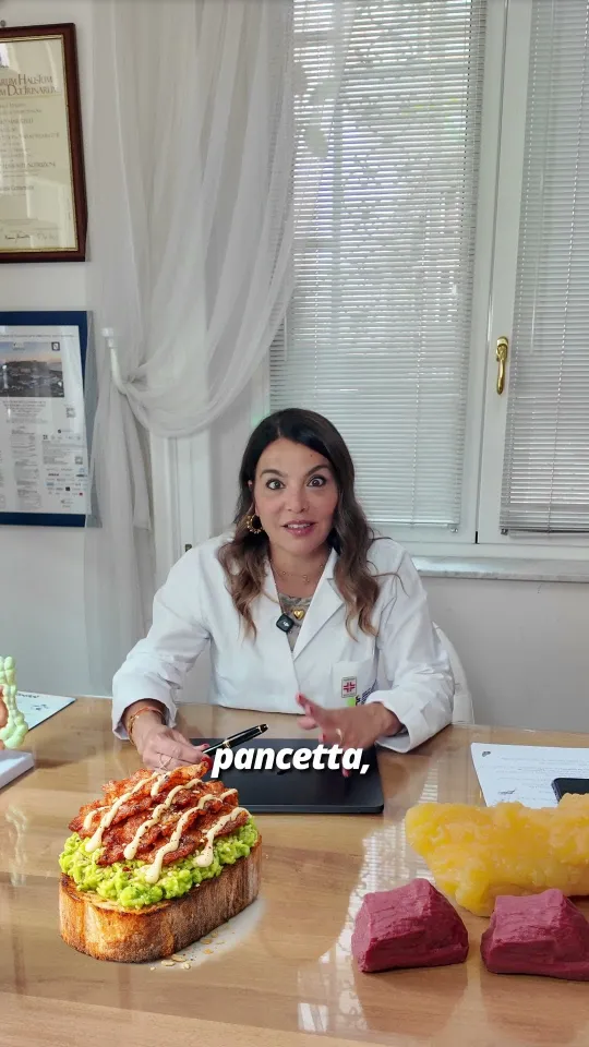 Video for Dr. Adriana Carotenuto, nutritionist