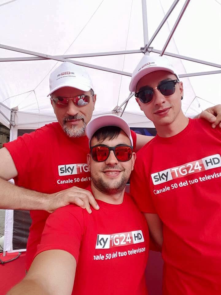 Il team in tour con Sky TG24